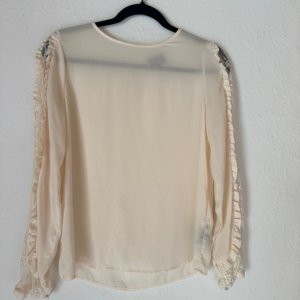 Who What Wear Cream Beige Blouse